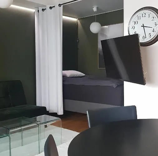 Hyvaen Unen Apartament *